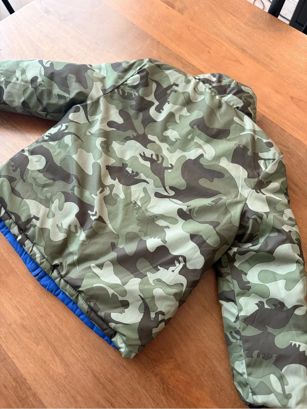 GAP Reversible Kids Puffer Jacket 3T - blue and camo dino